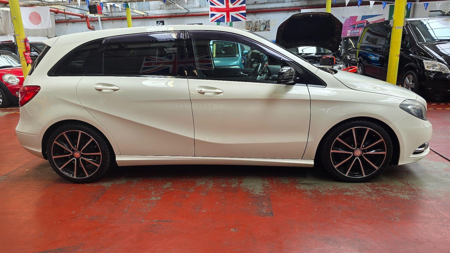 Used Mercedes-Benz B Class for sale - 76998940: Photo 37