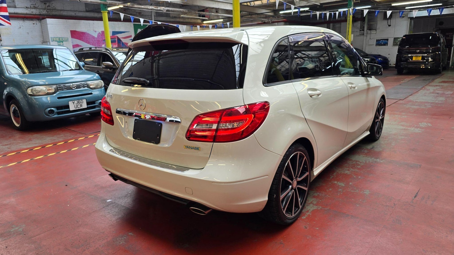 Used Mercedes-Benz B Class for sale - 76998940: Photo 40
