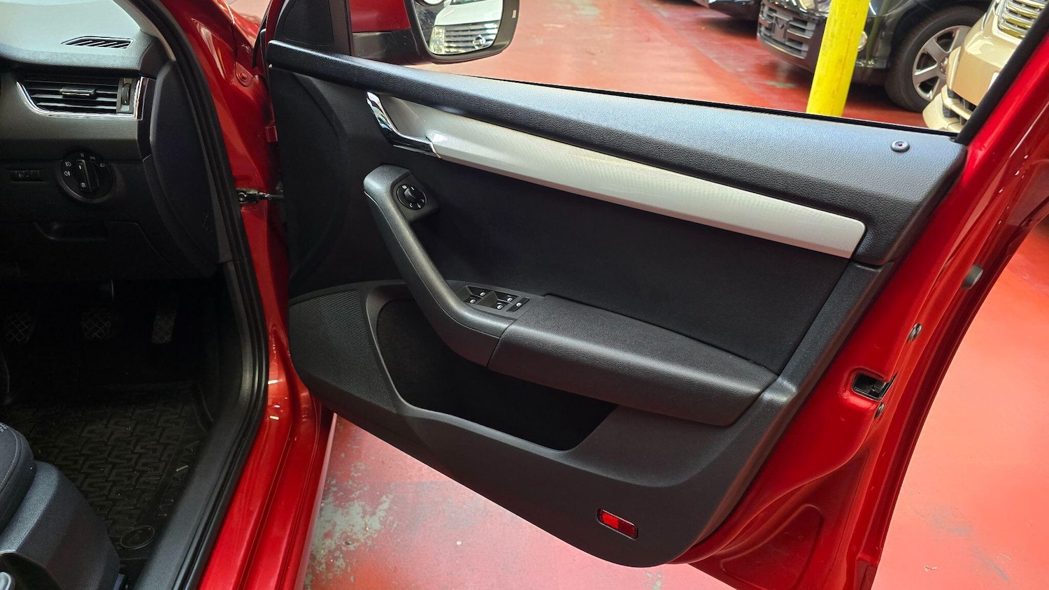 Used Skoda Octavia 2014 for sale - 76990062: Photo 24