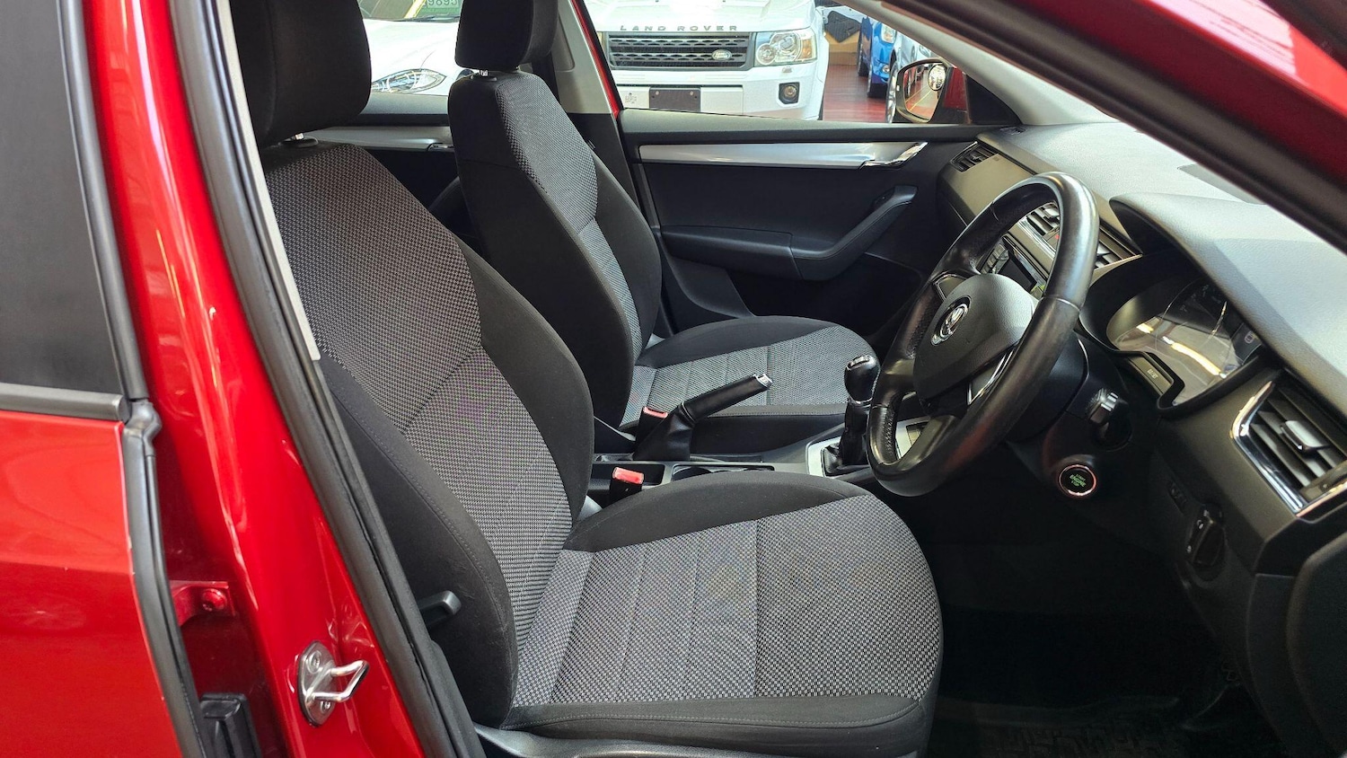 Used Skoda Octavia 2014 for sale - 76990062: Photo 6