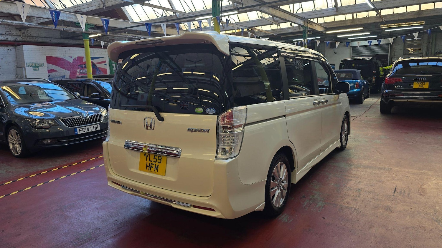 Used Honda Stepwagon 2023 for sale - 77109604: Photo 31