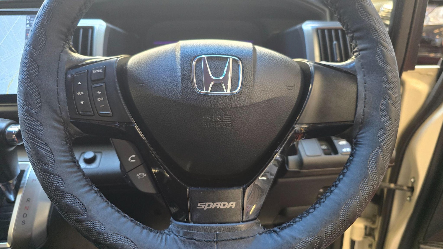 Used Honda Stepwagon 2023 for sale - 77109604: Photo 8