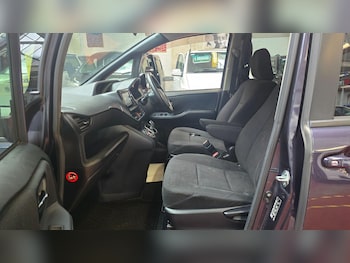 Used Toyota Noah 2015 for sale - 79601818: Photo