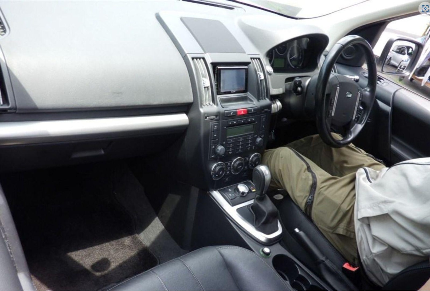 Used Land Rover Freelander 2 for sale - 76987685: Photo 3