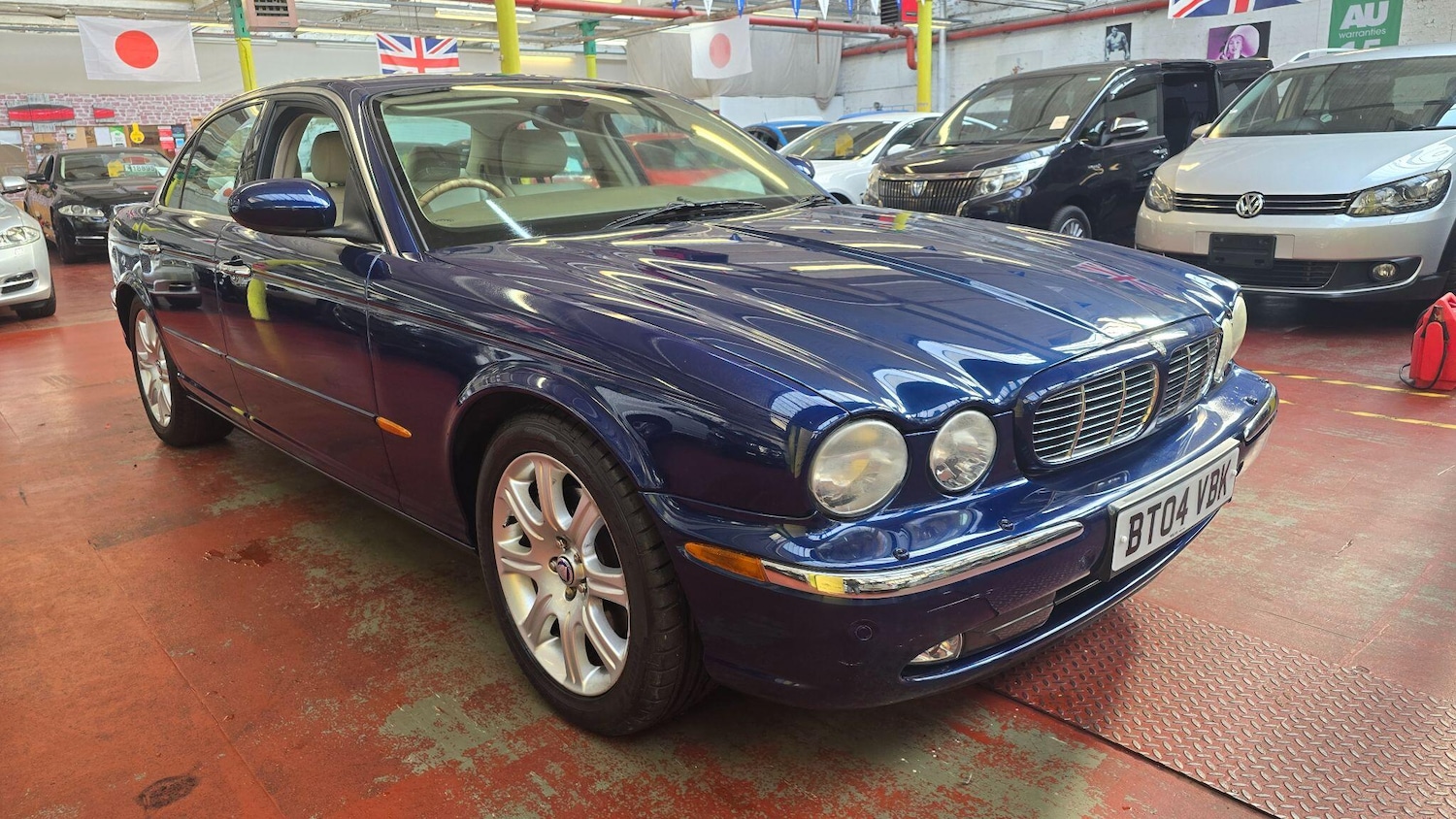 Used Jaguar XJ for sale - 77977800: Photo 3