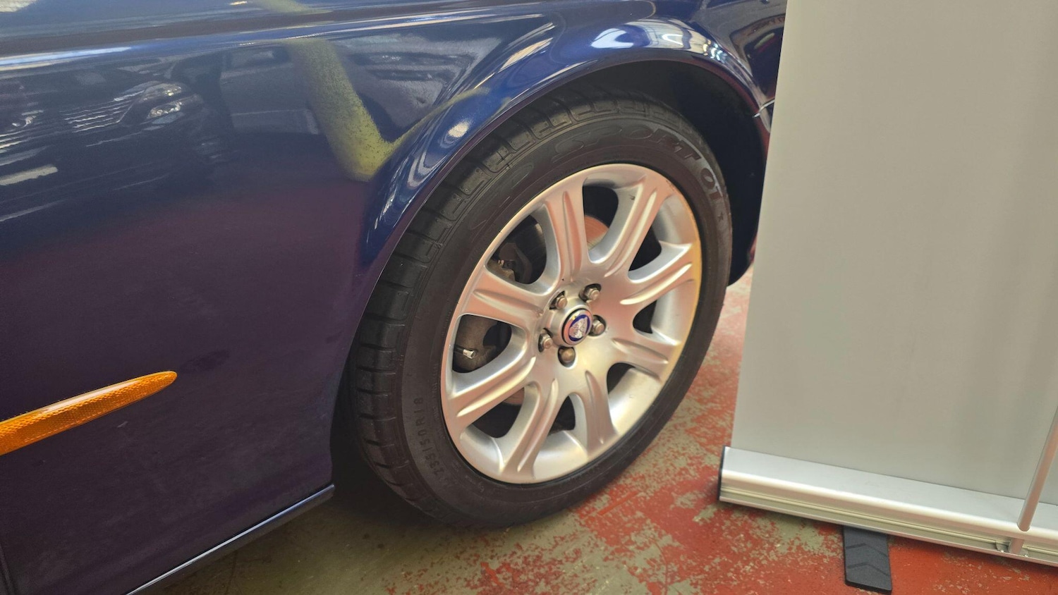 Used Jaguar XJ for sale - 77977800: Photo 33