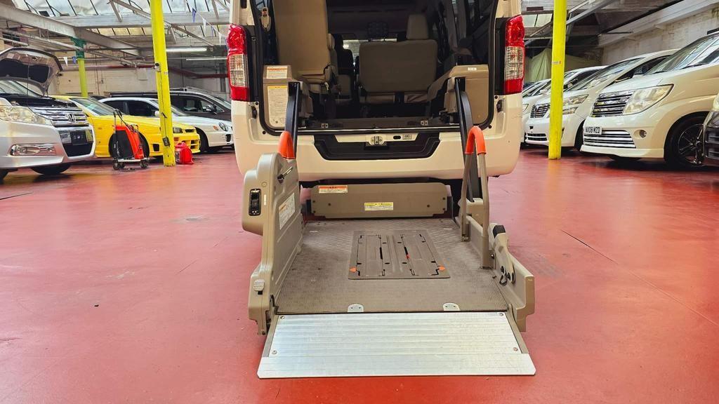 Used Nissan Elgrand 2024 for sale - 76993831: Photo 23