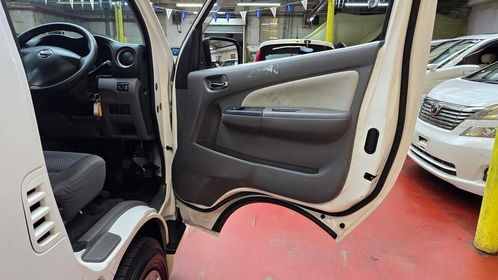 Used Nissan Elgrand 2024 for sale - 76993831: Photo 24