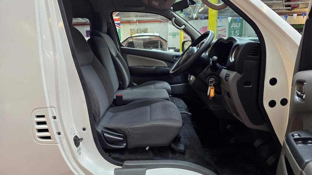 Used Nissan Elgrand 2024 for sale - 76993831: Photo 7