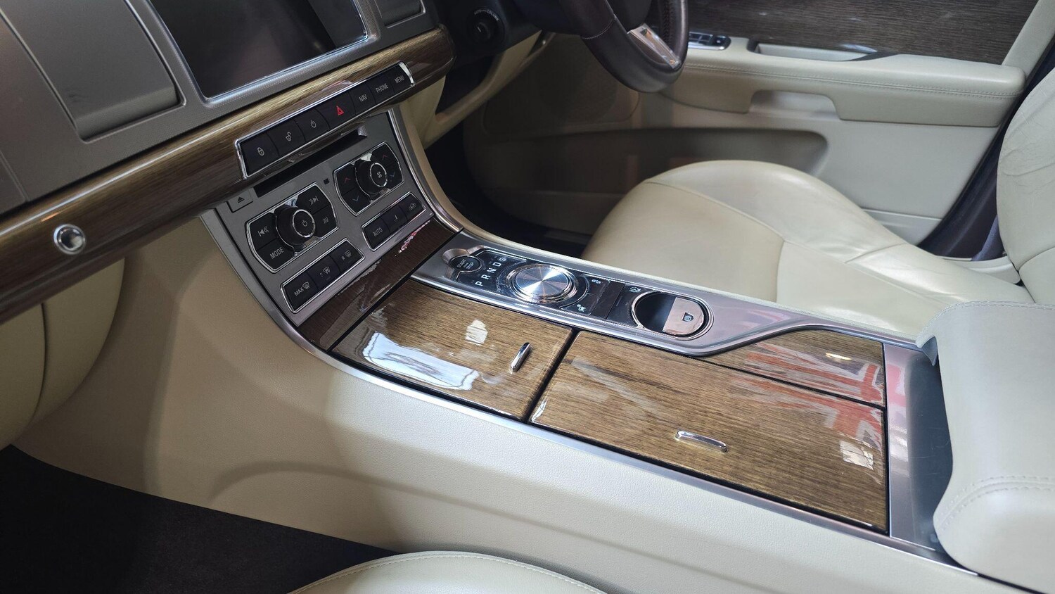 Used Jaguar XF for sale - 78215102: Photo 19