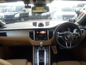 Used Porsche Macan 2016 for sale - 78772775: Photo