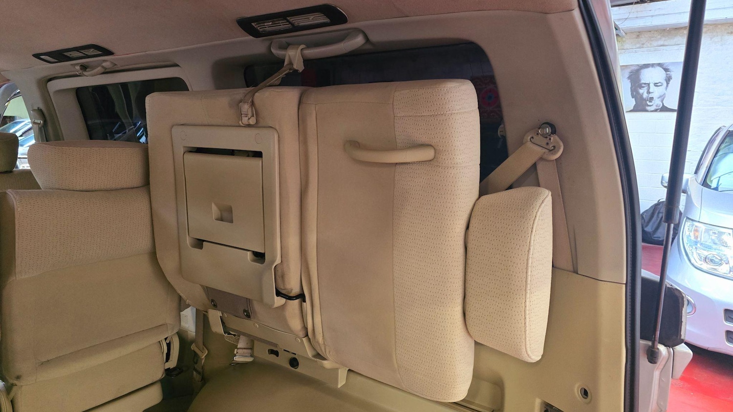 Used Nissan Elgrand 2005 for sale - 76295290: Photo 19