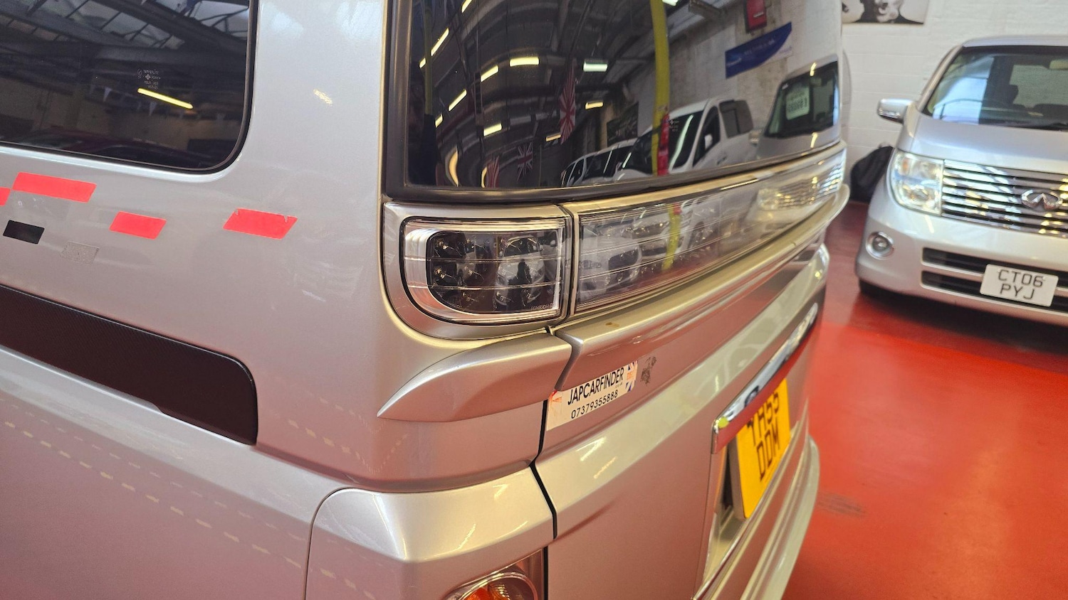 Used Nissan Elgrand 2005 for sale - 76295290: Photo 27