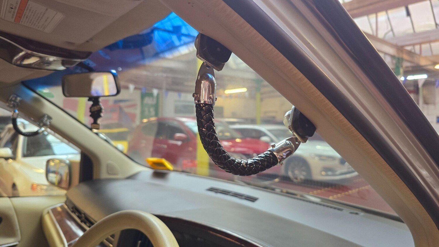 Used Nissan Elgrand 2005 for sale - 76295290: Photo 9