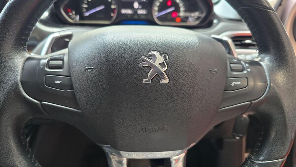 Used Peugeot 208 for sale - 75199779: Photo 10