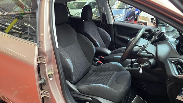 Used Peugeot 208 for sale - 75199779: Photo 16