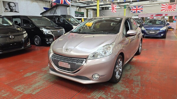 Used Peugeot 208 for sale - 75199779: Photo 1