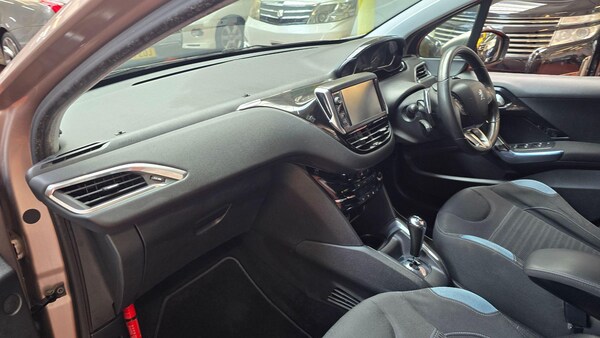 Used Peugeot 208 for sale - 75199779: Photo 5