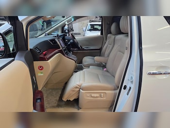 Used Toyota Vellfire 2009 for sale - 79601823: Photo