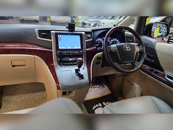 Used Toyota Vellfire 2009 for sale - 79601823: Photo