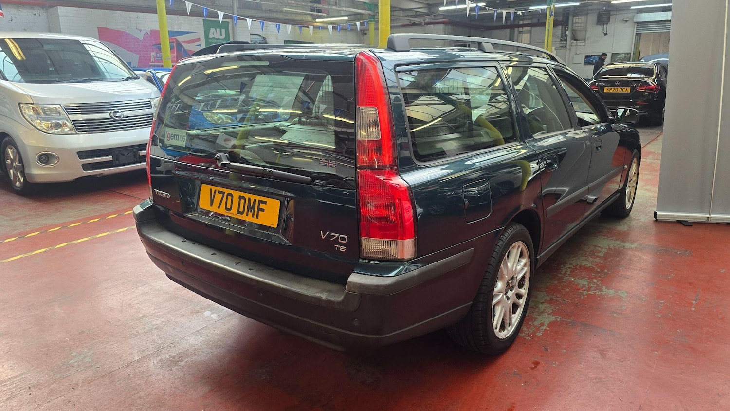 Used Volvo V70 2004 for sale - 78086550: Photo 22