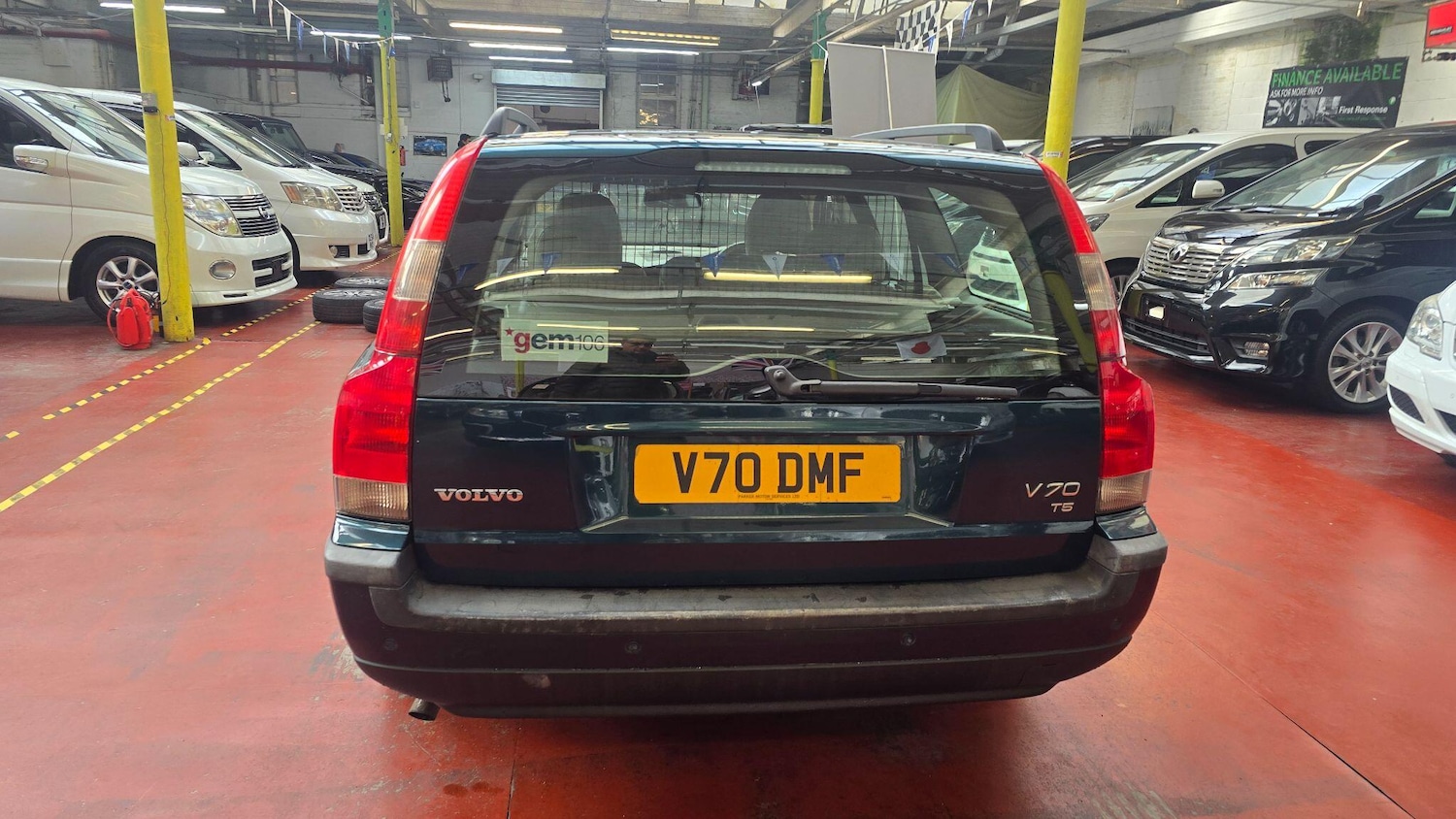 Used Volvo V70 2004 for sale - 78086550: Photo 25