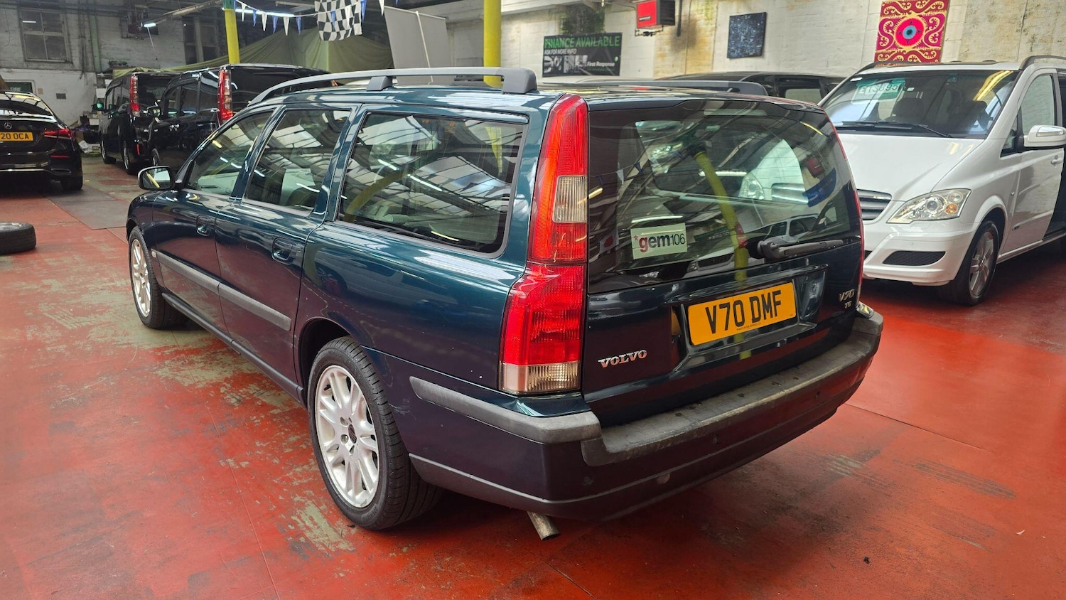 Used Volvo V70 2004 for sale - 78086550: Photo 26