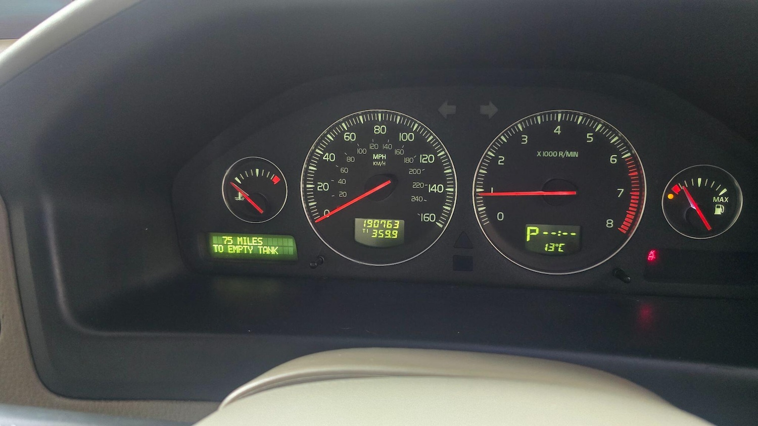 Used Volvo V70 2004 for sale - 78086550: Photo 8