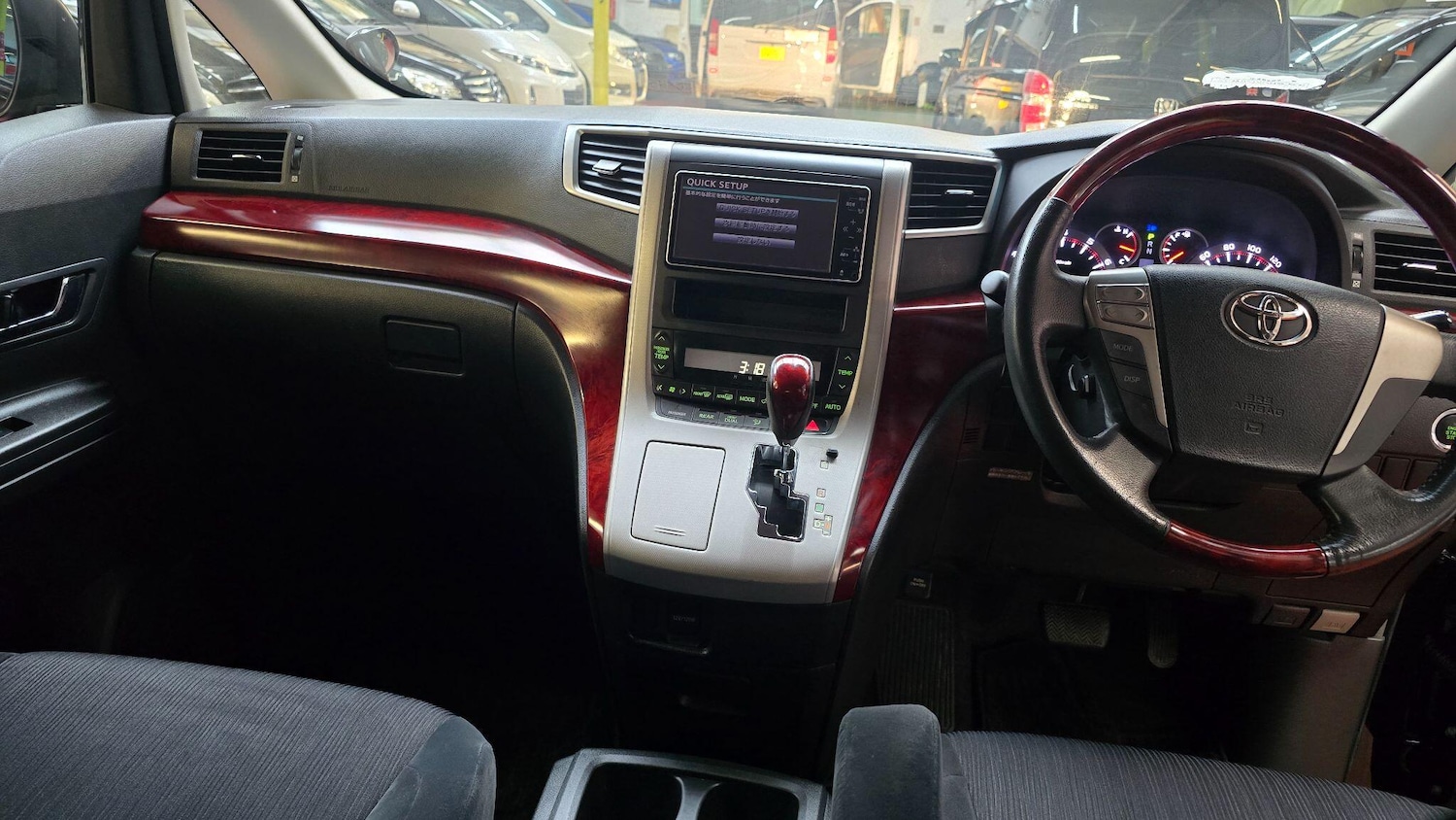 Used Toyota Vellfire 2025 for sale - 76993161: Photo 3