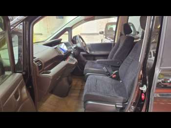 Used Honda Stepwagon 2012 for sale - 74498046: Photo