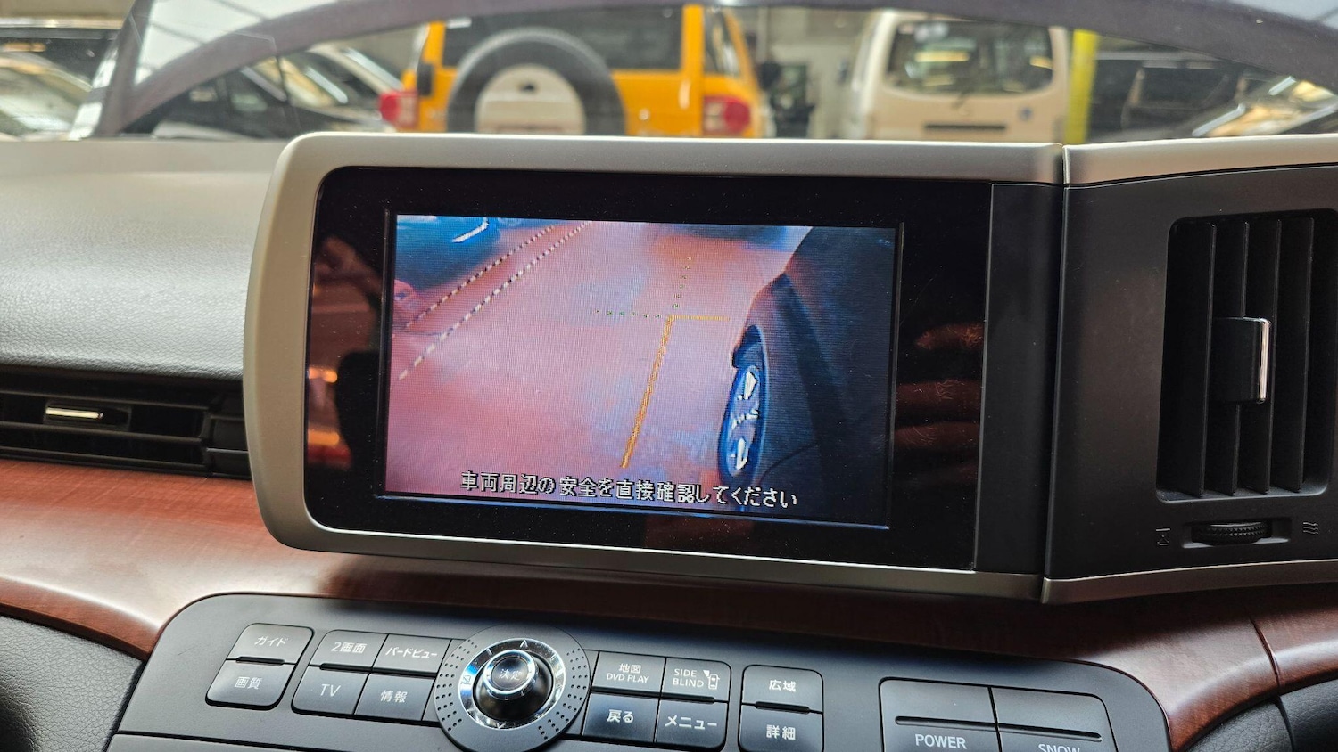 Used Nissan Elgrand 2025 for sale - 76990027: Photo 5