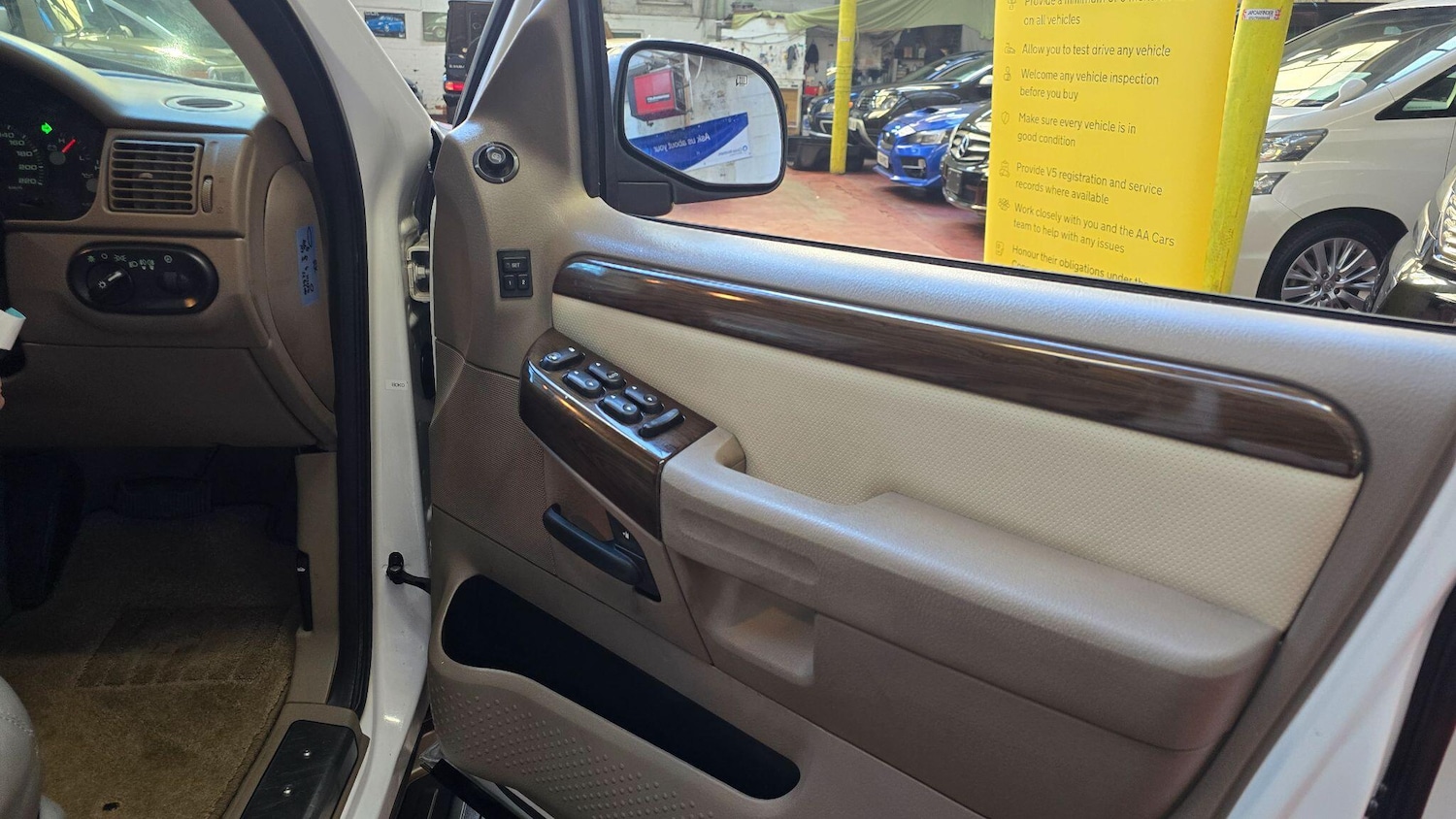 Used Ford Explorer for sale - 77754010: Photo 28