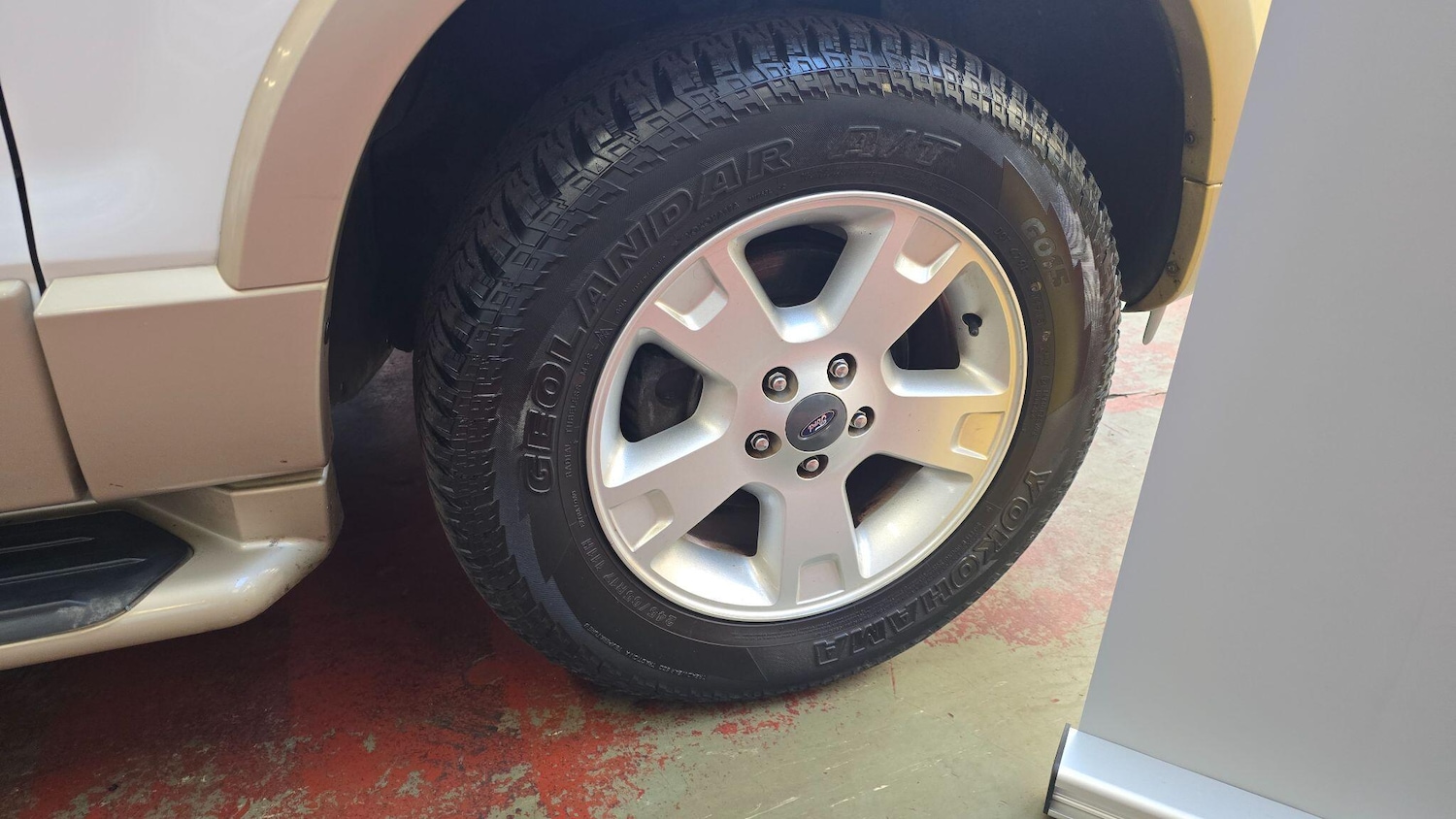 Used Ford Explorer for sale - 77754010: Photo 37