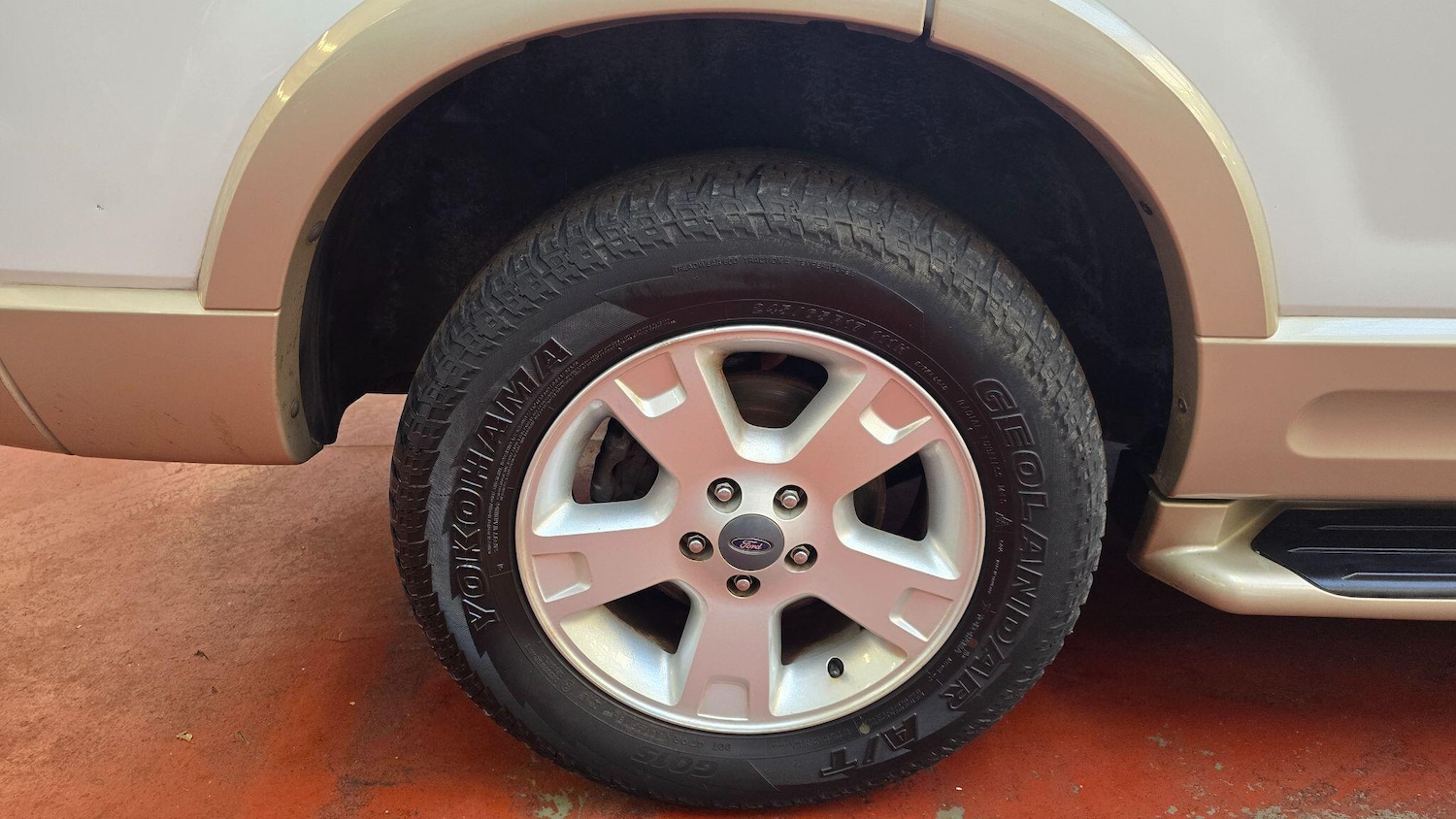 Used Ford Explorer for sale - 77754010: Photo 48