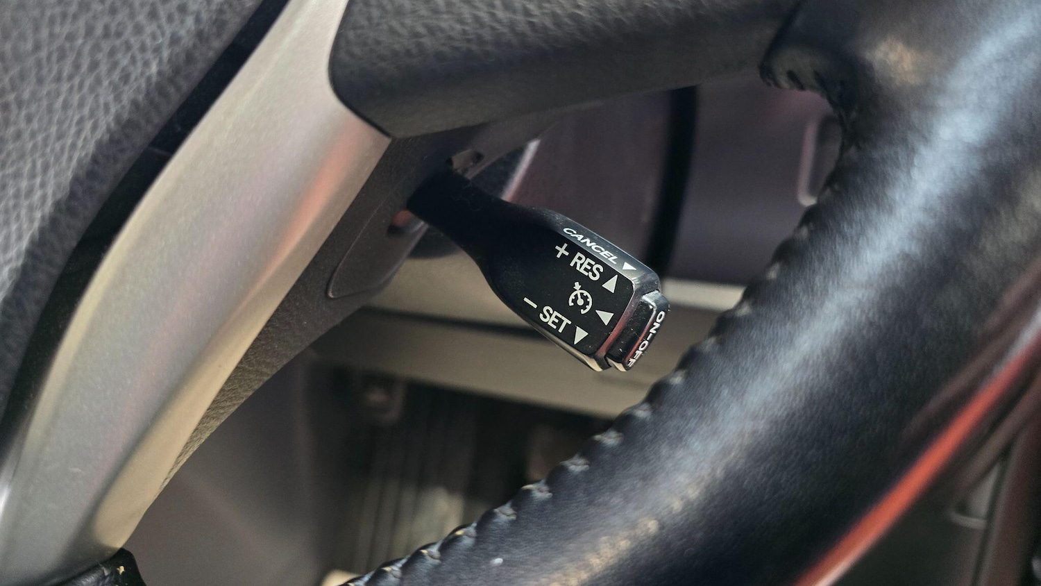 Used Toyota Voxy for sale - 77793645: Photo 10