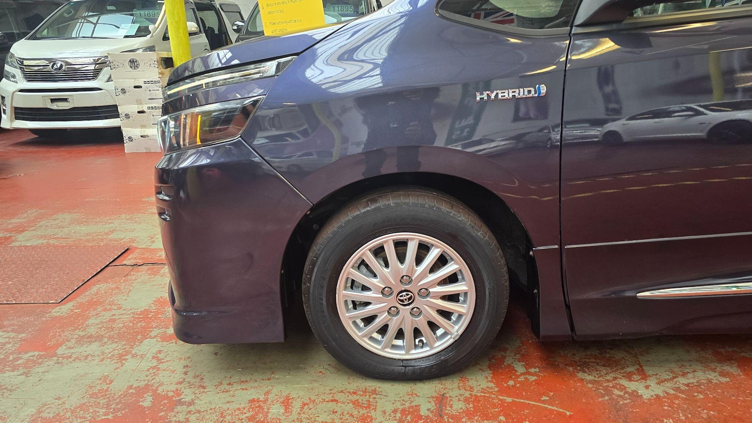 Used Toyota Voxy for sale - 77793645: Photo 34