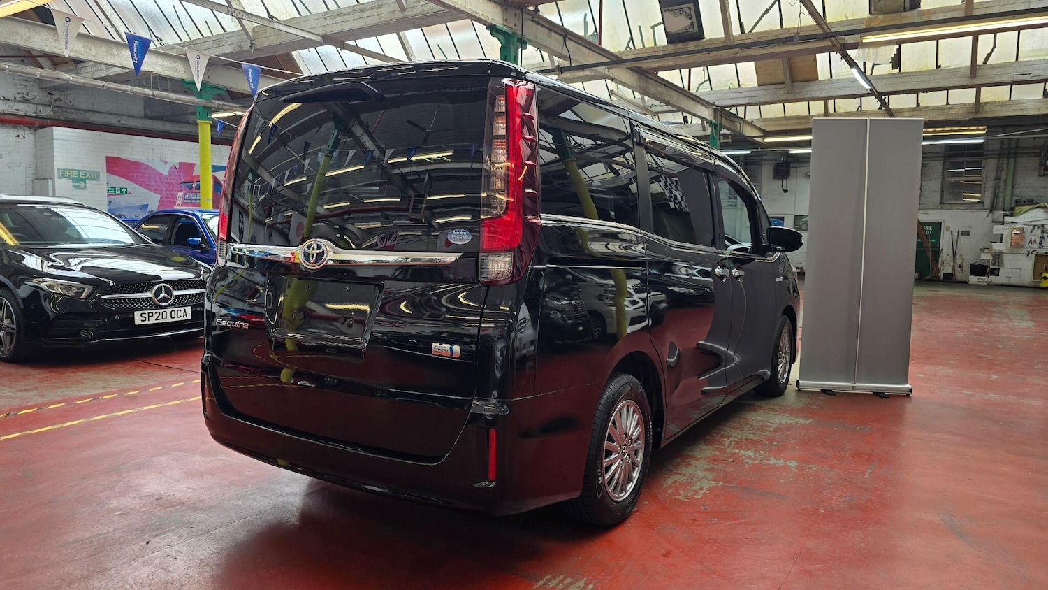 Used Toyota Voxy for sale - 78136036: Photo 30