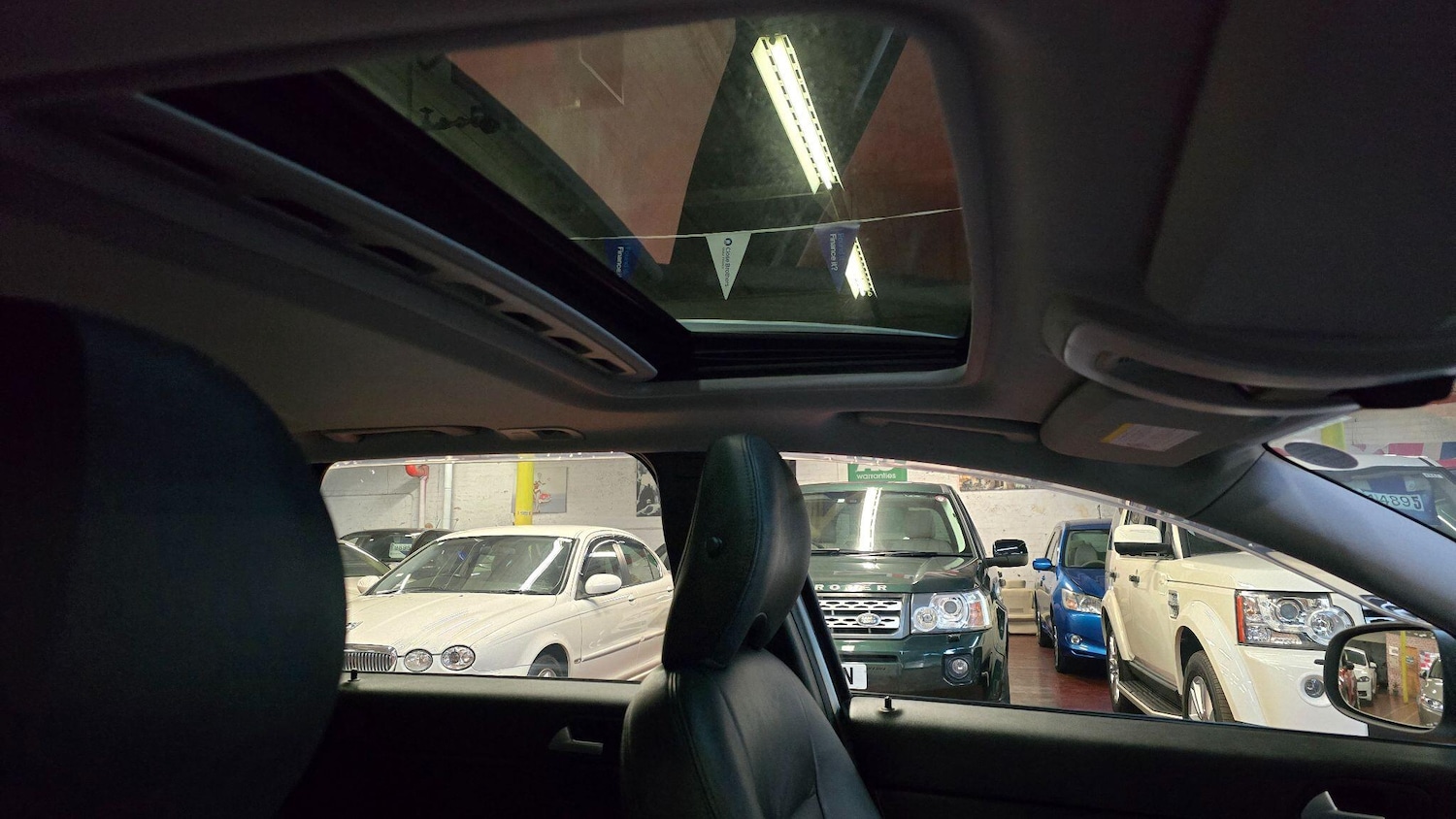 Used Volvo V50 for sale - 77131133: Photo 12