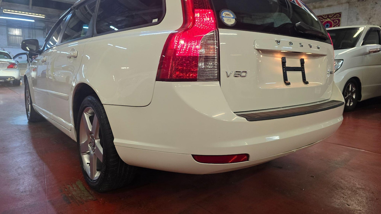 Used Volvo V50 for sale - 77131133: Photo 24