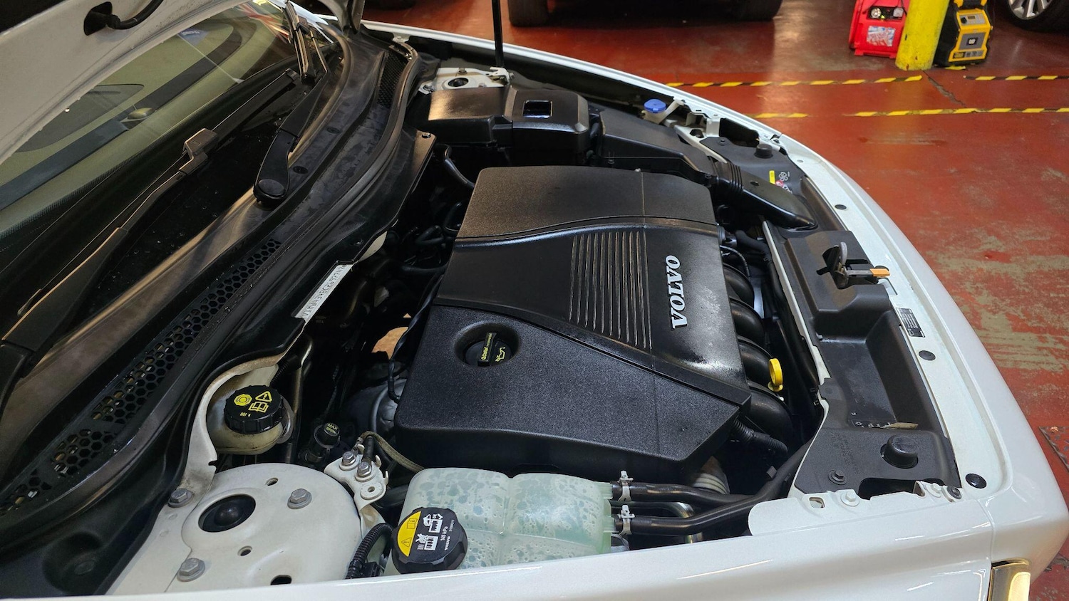 Used Volvo V50 for sale - 77131133: Photo 28