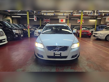Used Volvo V50 2012 for sale - 77131133: Photo