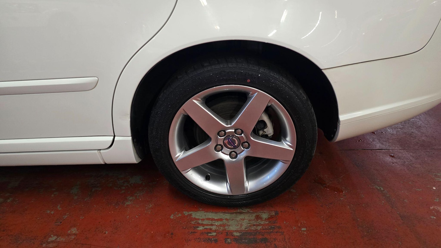 Used Volvo V50 for sale - 77131133: Photo 40