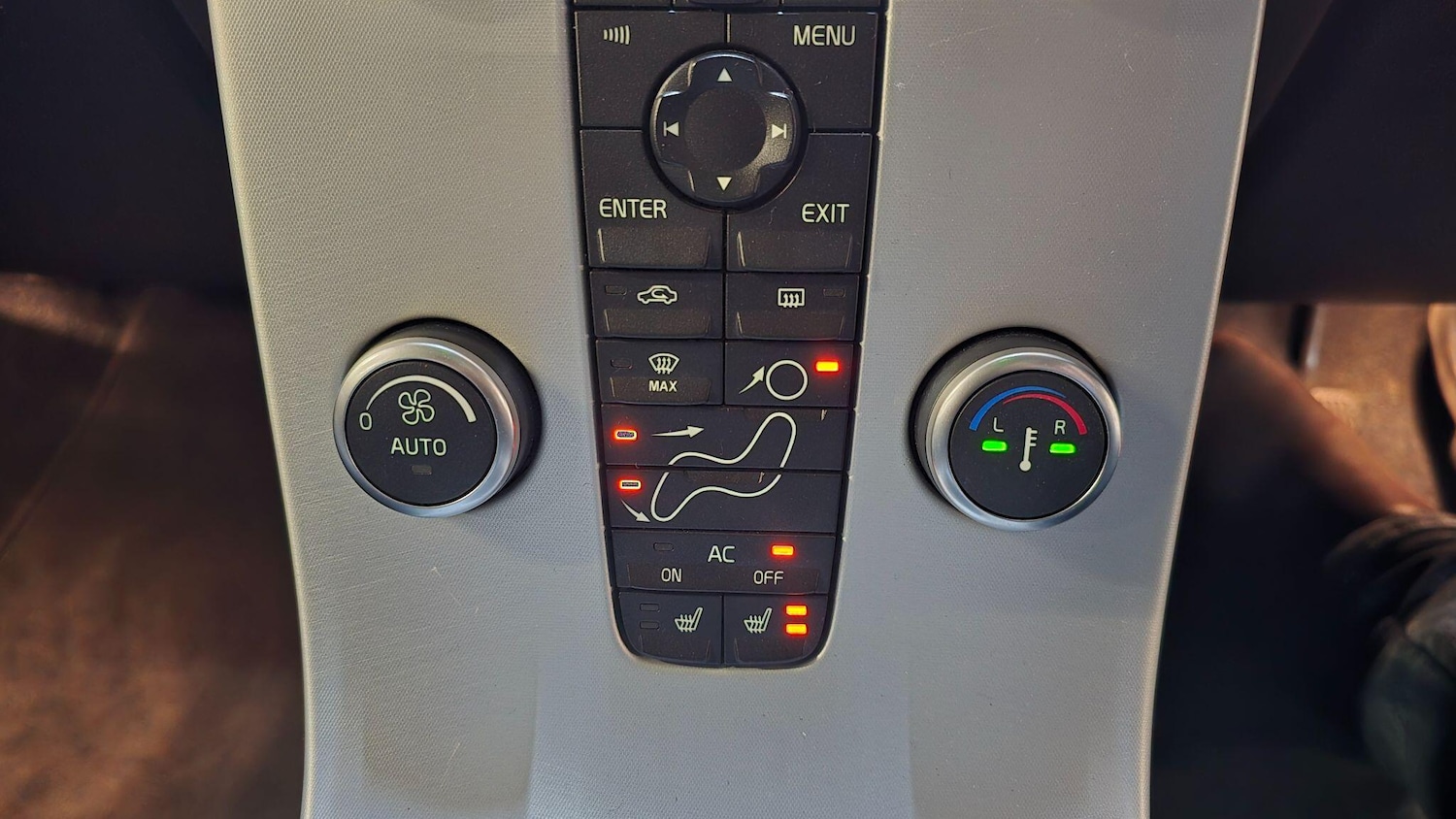 Used Volvo V50 for sale - 77131133: Photo 8