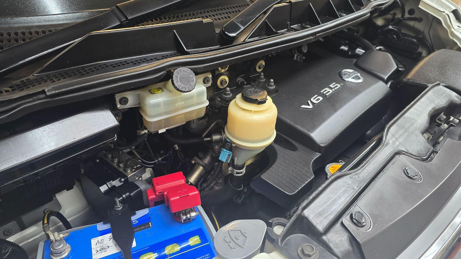 Used Nissan Elgrand for sale - 77537975: Photo 33