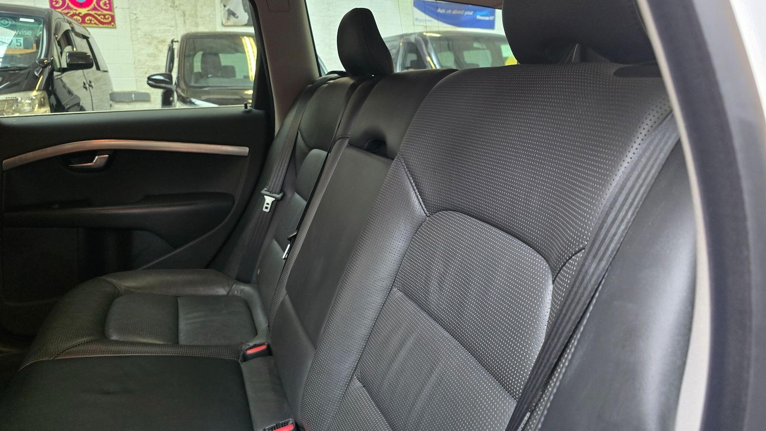 Used Volvo V70 2025 for sale - 77109132: Photo 13