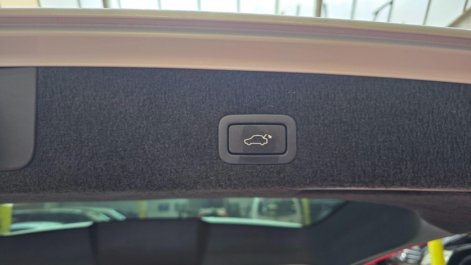 Used Volvo V70 2025 for sale - 77109132: Photo 18