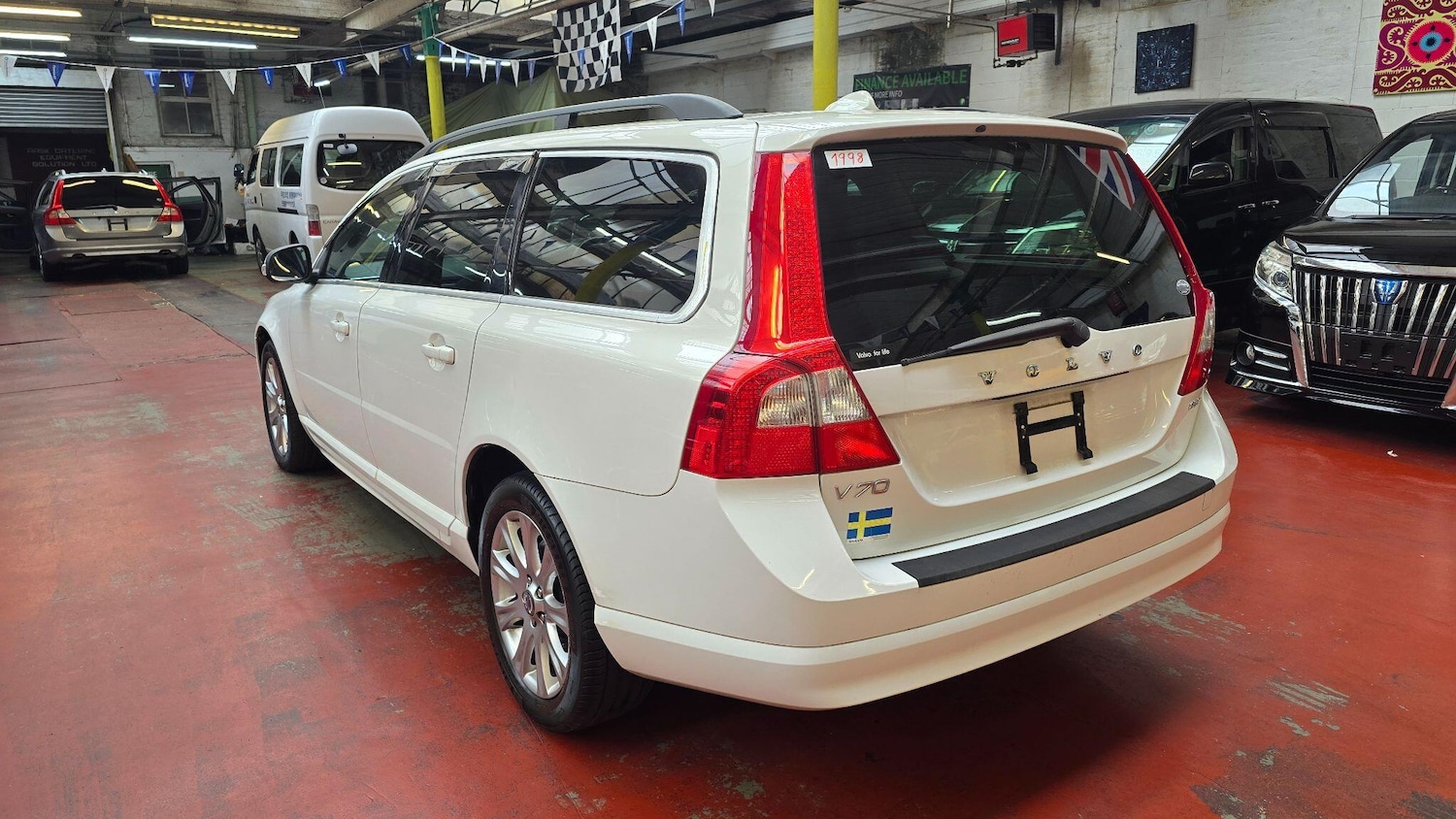 Used Volvo V70 2025 for sale - 77109132: Photo 30