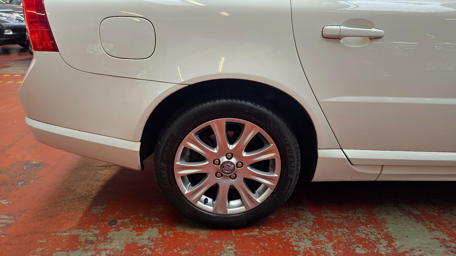 Used Volvo V70 2025 for sale - 77109132: Photo 42