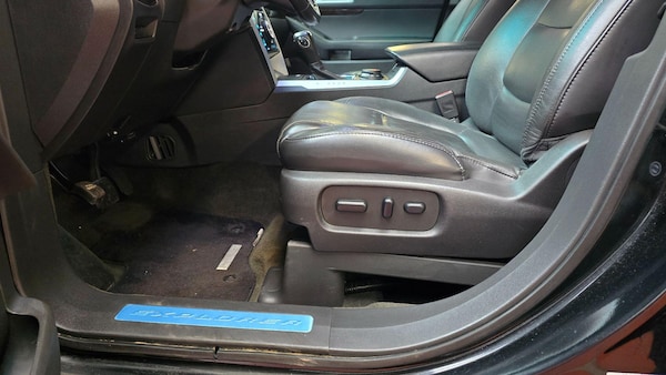 Used Ford Explorer 2025 for sale - 76260428: Photo 18