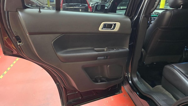 Used Ford Explorer 2025 for sale - 76260428: Photo 36
